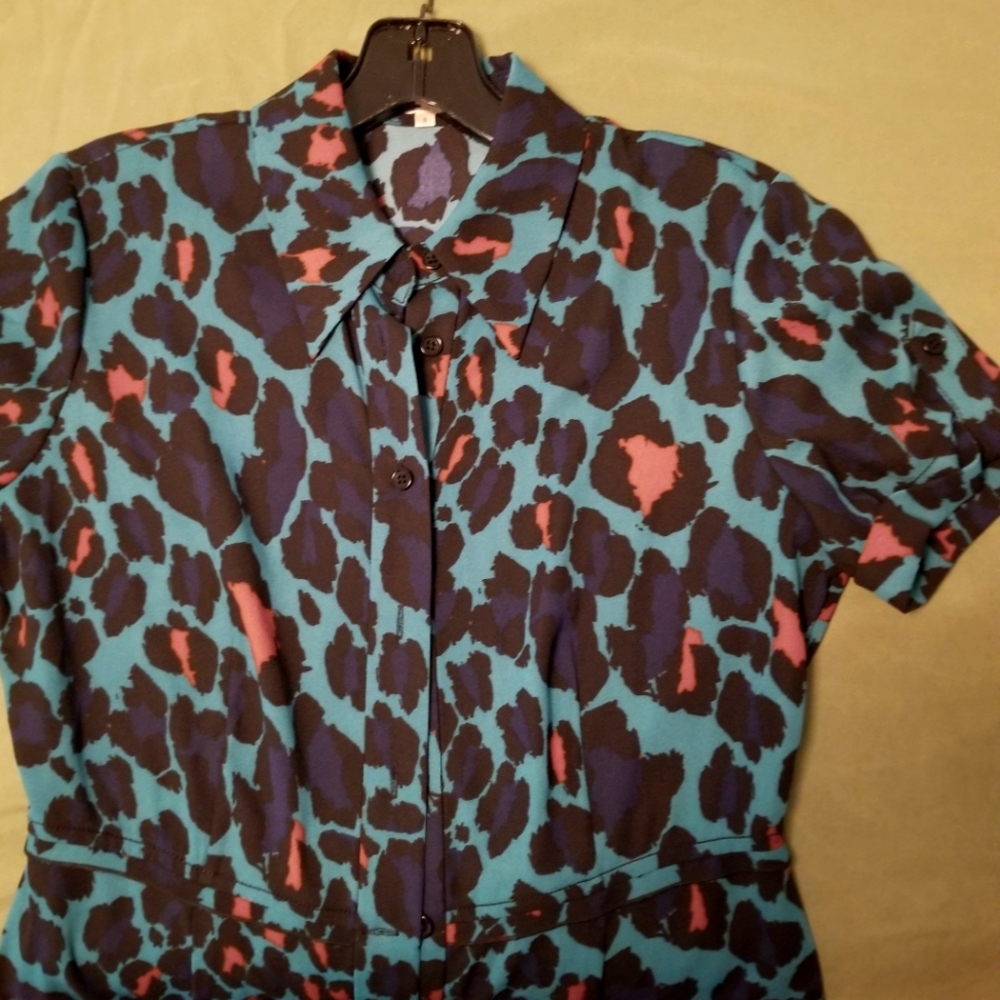 🐆 EUC - DVF | Unique Midi Button Down Shirt Dress Leopard Print | Size S